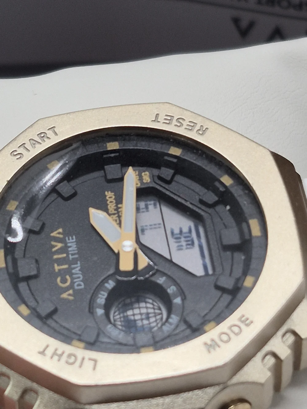 Invicta White and Rose Gold Men’s Watch
